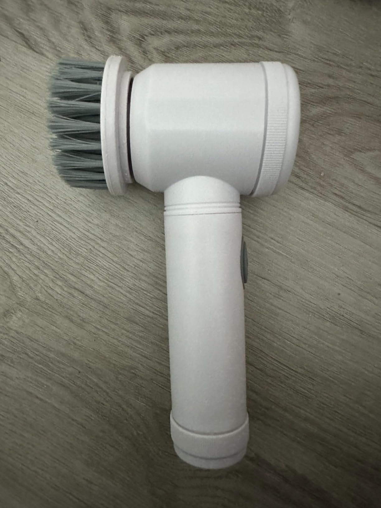 Excellent cleaning tool for kitchen and bathroom!