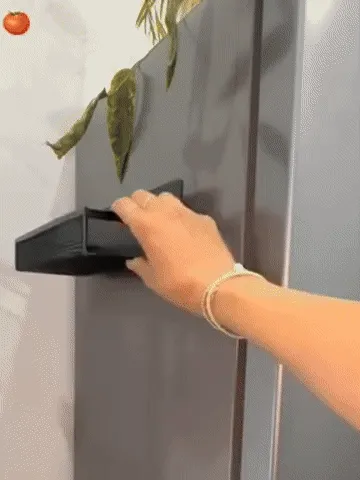 Magnetic storage rack attaching to a refrigerator and holding produce