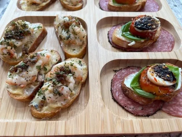 Excellent for Taking Food to Family Gatherings Parties and Potlucks
