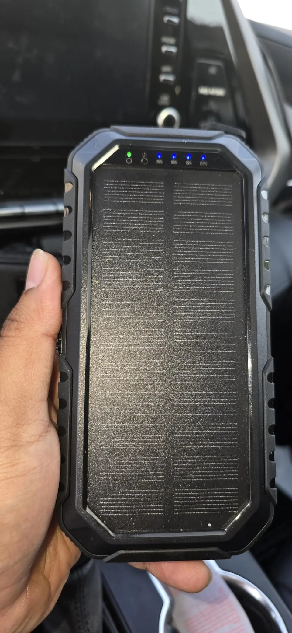 Reliable Solar Power Bank – A Must-Have for Travel & Emergencies