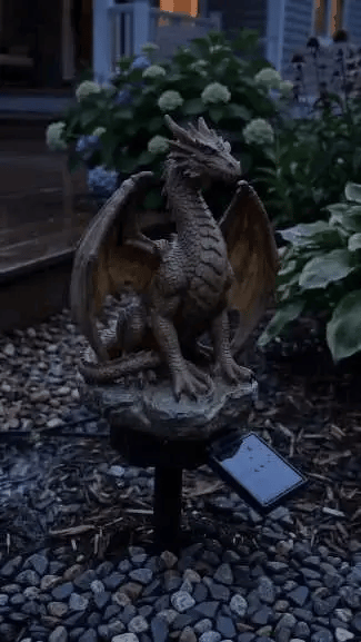 Solar dragon garden statue light