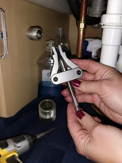 Under-sink pipe repair result