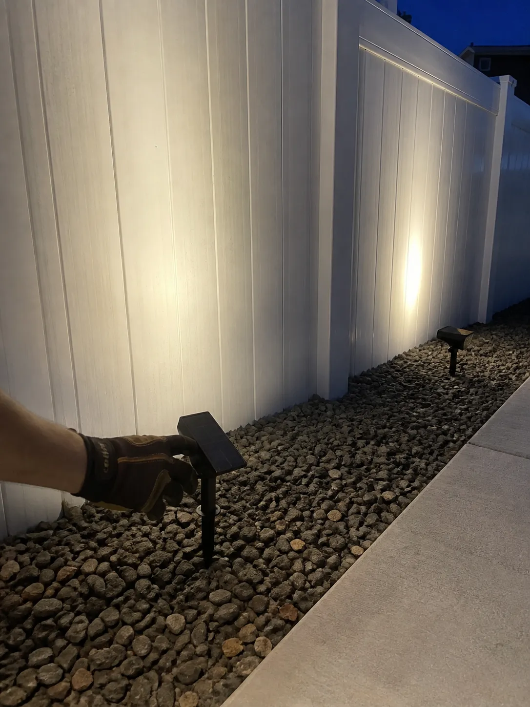 Warm fence wall wash