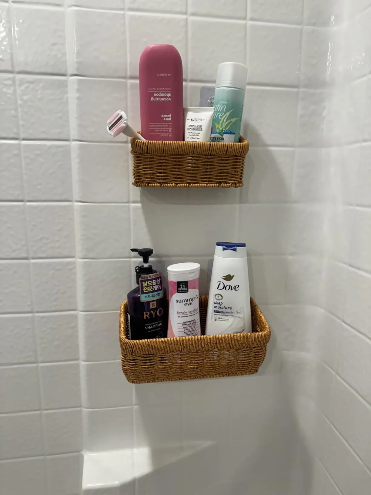 Super cute shower baskets, works great