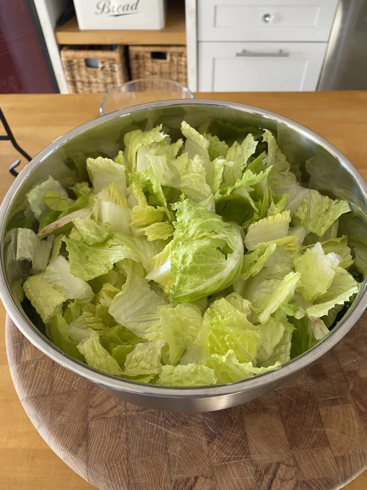 This makes it really simple to prepare a Caesar salad, and it even shaves the Parmesan cheese!