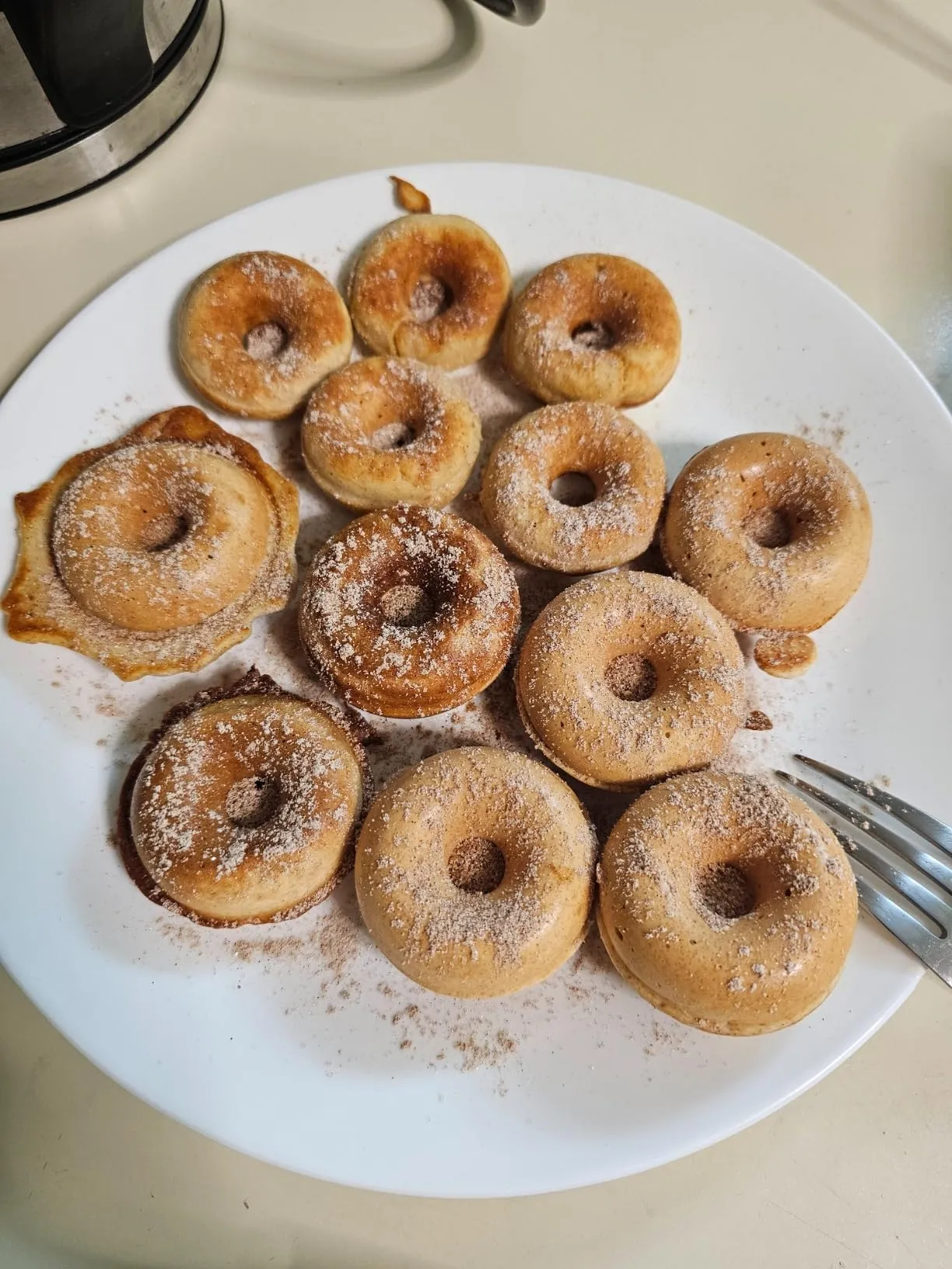 Makes mini donuts..